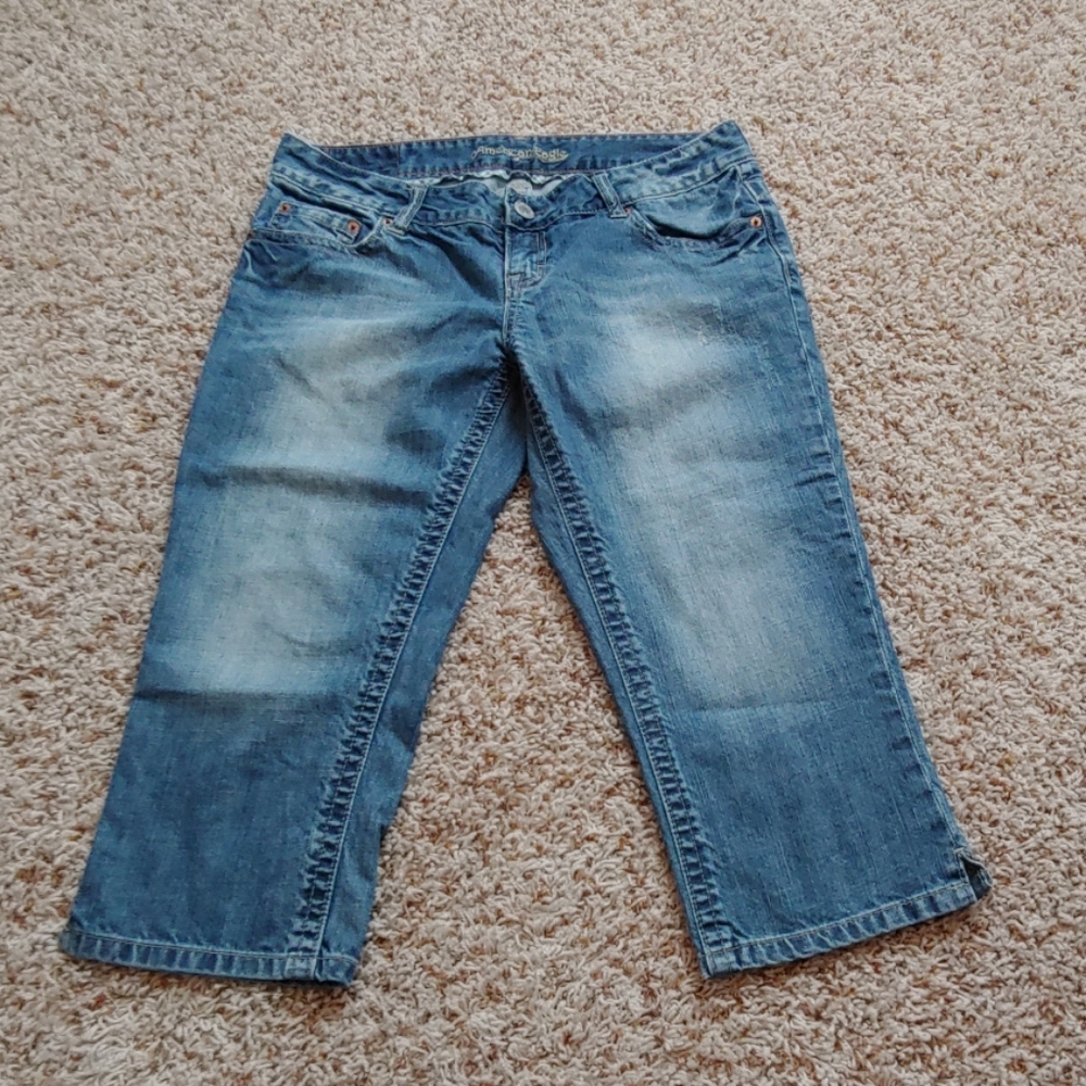 American Eagle Capri pants